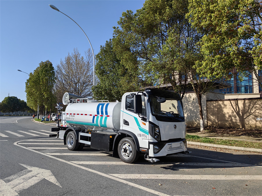 7方10吨 新能源纯电动洒水车  壹为